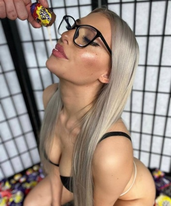 Анкета проститутки Дарья - город Лутугино, 24 года, №15277